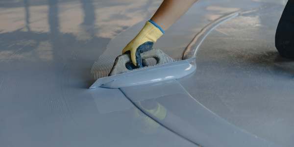 Trabajos Verticales en Fachadas de Edificios / Viviendas Ciutat Vella · Pintura y Pavimentos para Pintar Garajes y Parkings